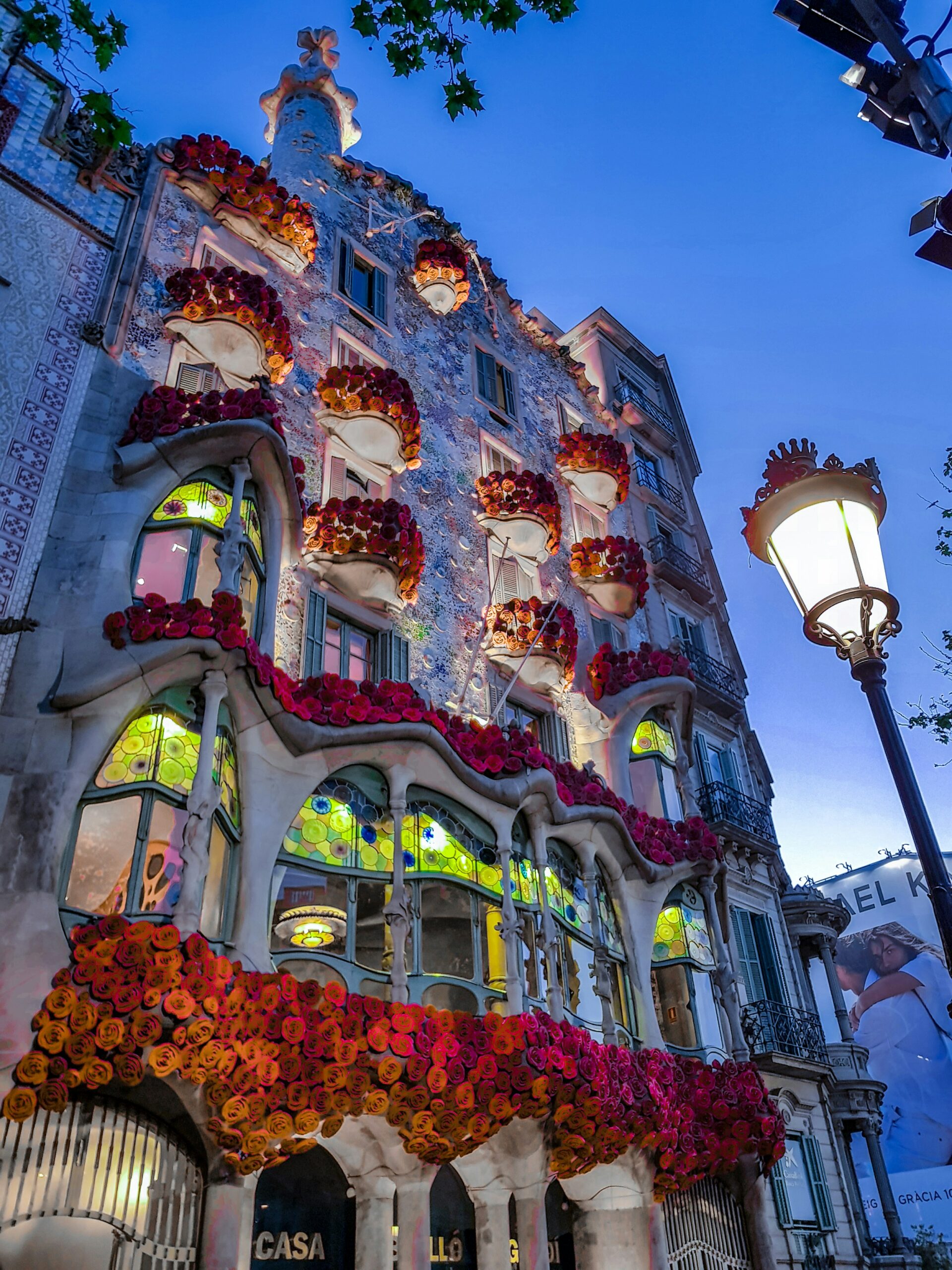 Notte magica a Casa Batlló a Barcellona a maggio