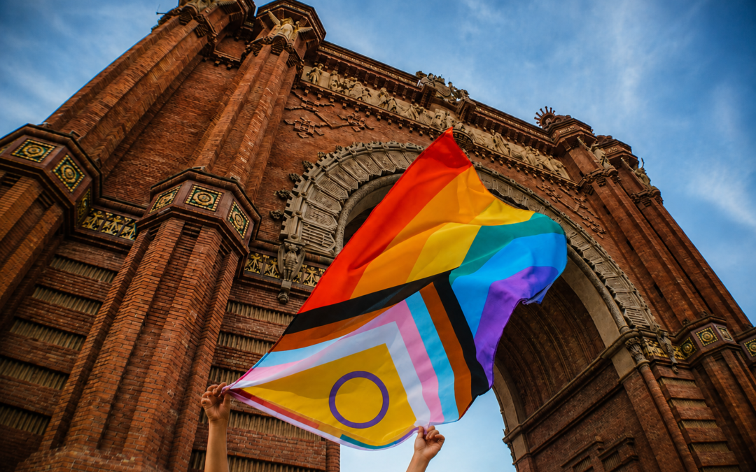 Barcellona LGBTQIA+: 5 luoghi da scoprire tra storia, Pride e cultura queer