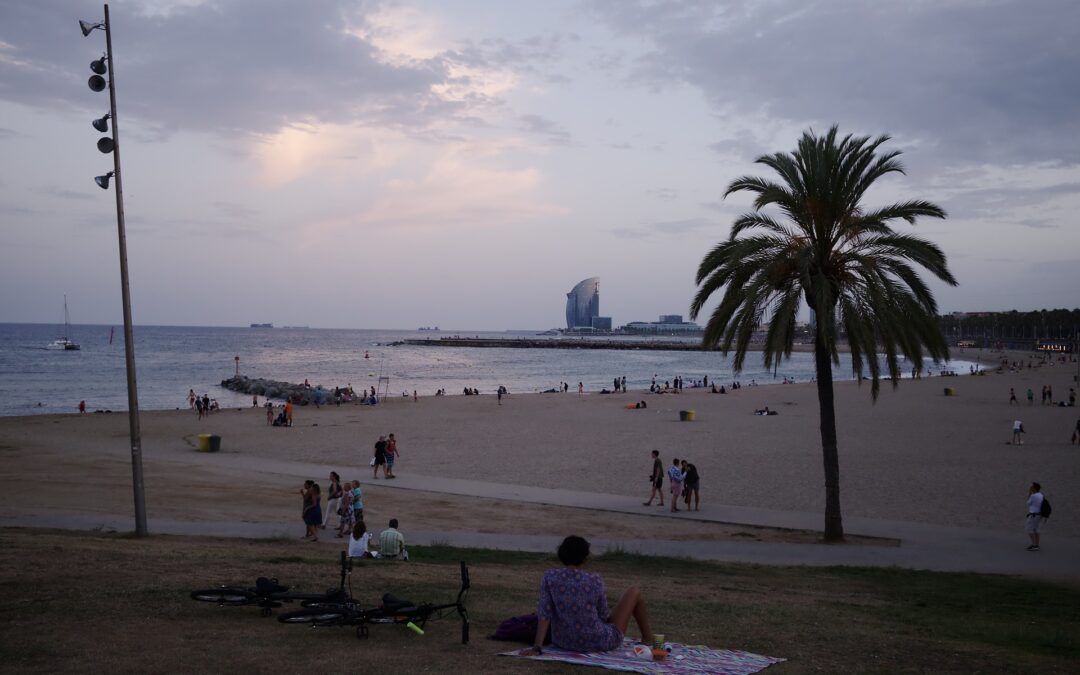 Barcellona a settembre: cosa fare, eventi, clima e tour per vivere la città dopo l’estate